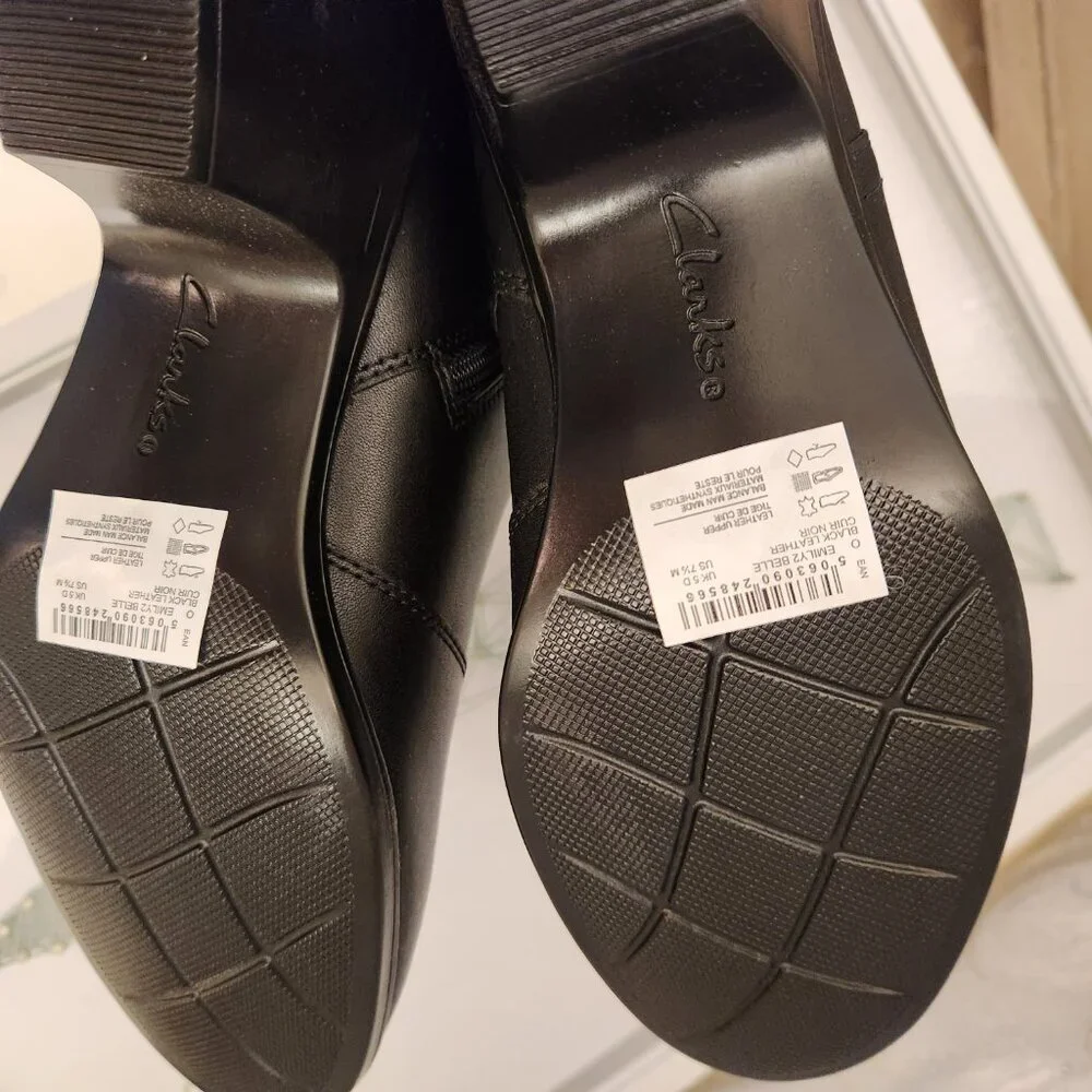 Clarks Black Leather 